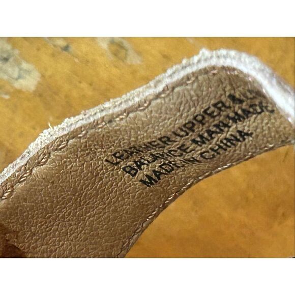 Born Lynae Brown Leather Sandals Slides Slip-on Shoes Women's Size 7 - Picture 9 of 9